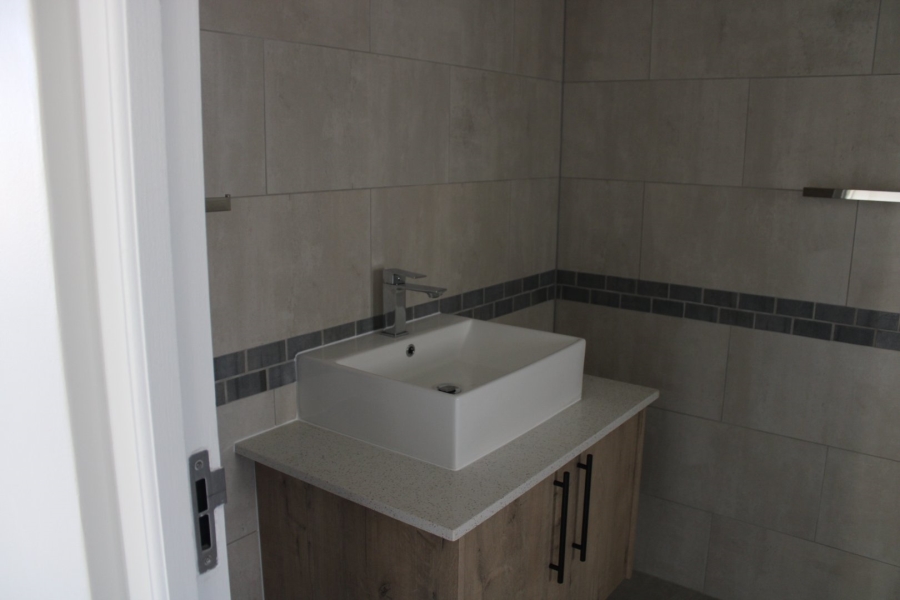 4 Bedroom Property for Sale in Kidds Beach Eastern Cape